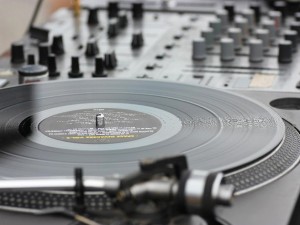 DJ（4x3）
